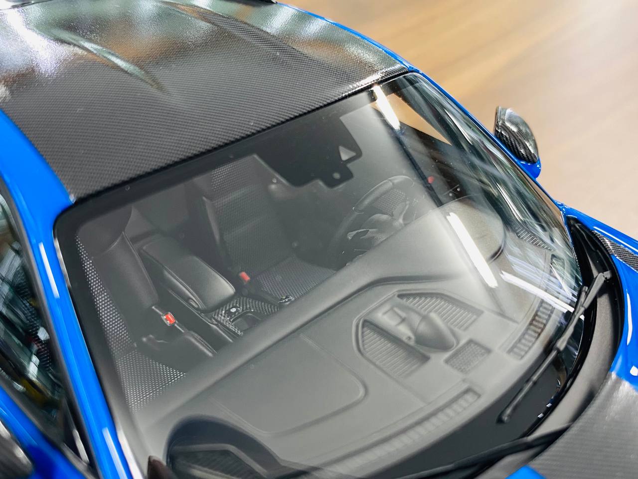 Ivy Model 1/18 Porsche 911 992 GT3 RS Weissach – Shark Blue, Limited to 15 pcs