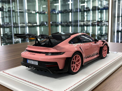 Ivy Model 1/18 Porsche 911 992 GT3 RS Weissach – Pink Sakura, Limited to 25 pcs.