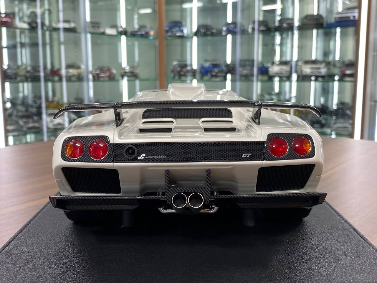 1/12 Resin Model - Lamborghini Diablo GT White by GL Models