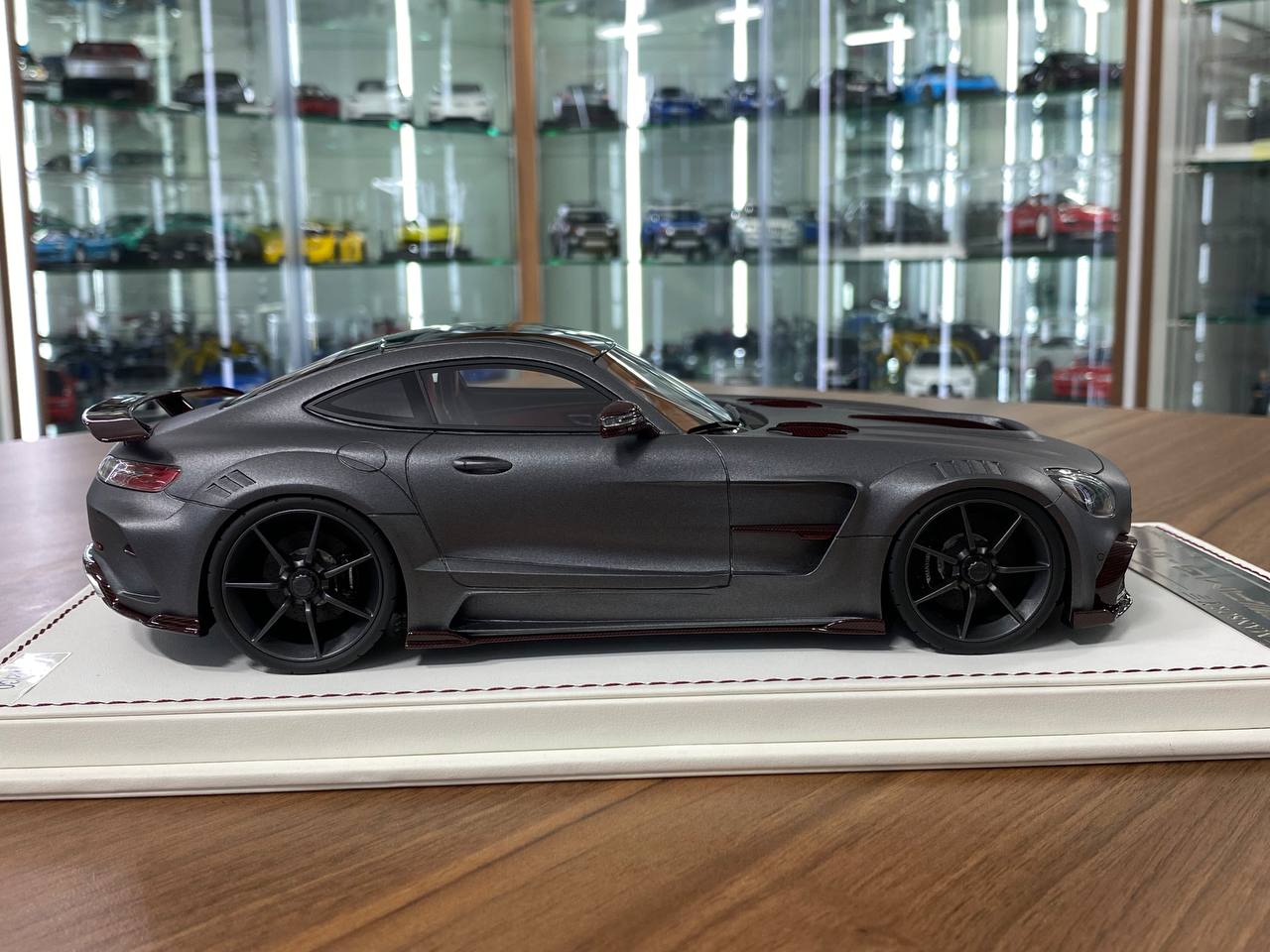 1:18 Resin Model – Davis & Giovanni Mercedes-Benz AMG GT Mansory – Matt Metallic Grey – Limited 30 pcs