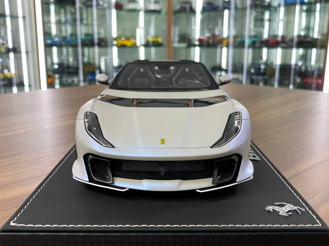 1/18 Resin  – BBR Models Ferrari 812 CompetizioneA ( Aperta )Bianco Onda Marina Matt Limited-136 pcs