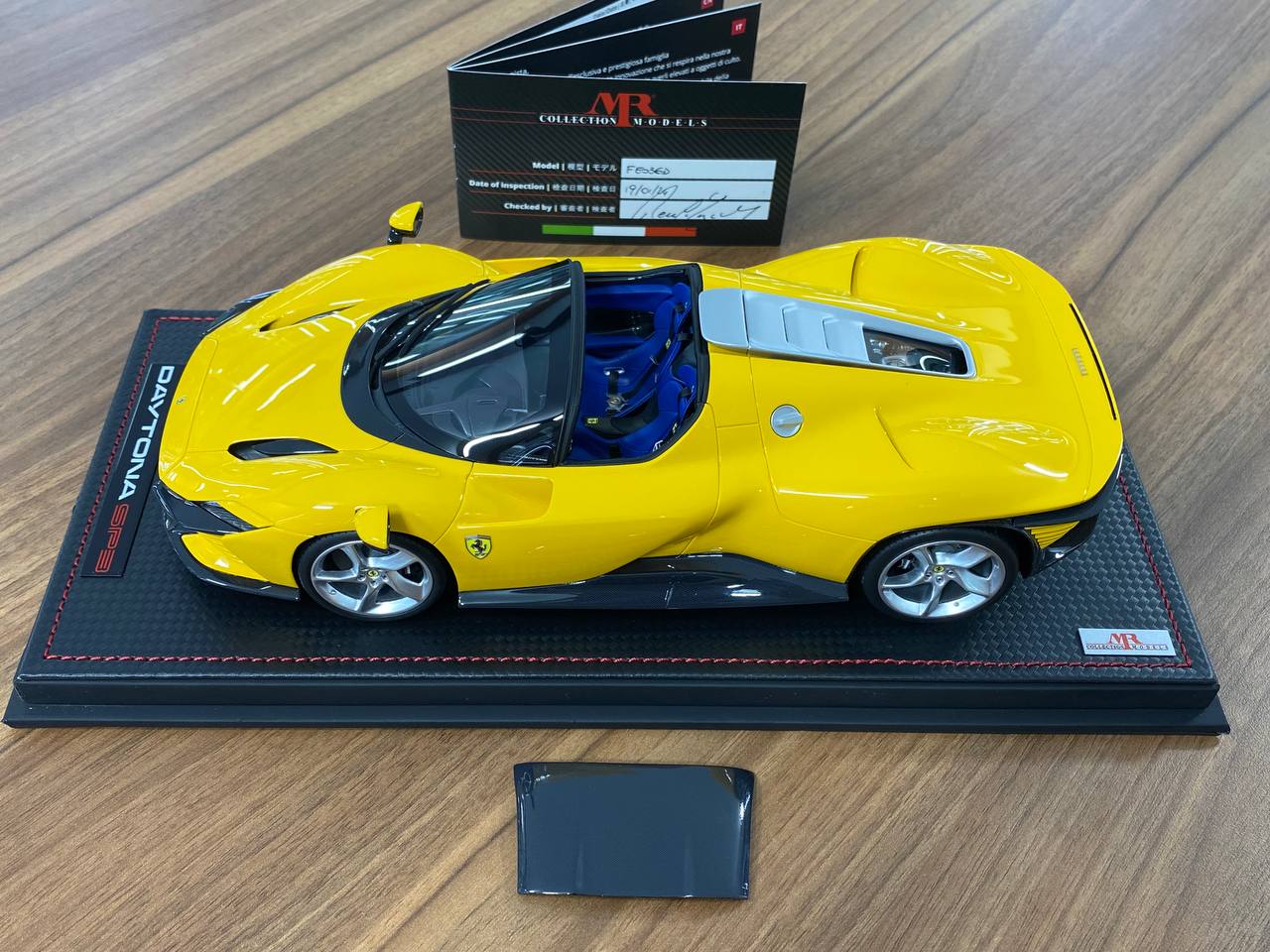 1/18 Resin Model – MR Collection Models Ferrari Daytona SP3 Giallo Modena Ltd.Edn 99pcs