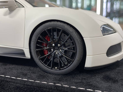 1/18 Resin Model – H&H Bugatti Veyron Grand Sport 16.4 Matte White (Limited to 20 pcs)