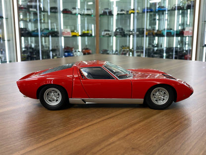 1/18 Diecast Lamborghini Miura SV – Red | AUTOart | Full Opening