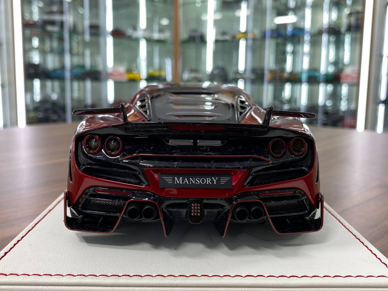 1/18 Resin – MANSORY F8XX | Davis & Giovanni |Chrome Red with Black Livery|Limited 15 pcs.