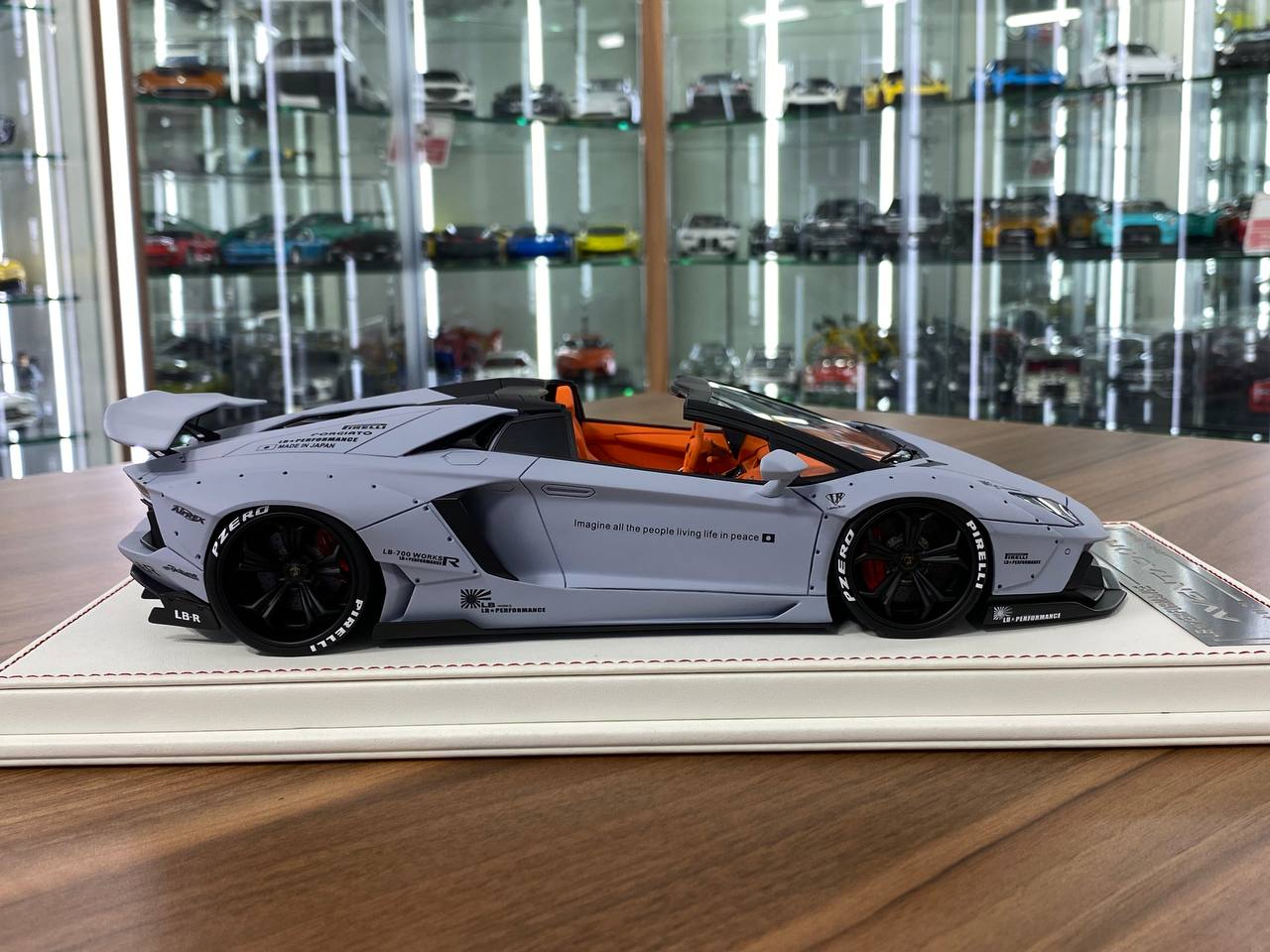 1/18 Resin Model – Lamborghini Aventador Roadster LB Performance | Davis & Giovanni | Matt Grey | 1 of 3