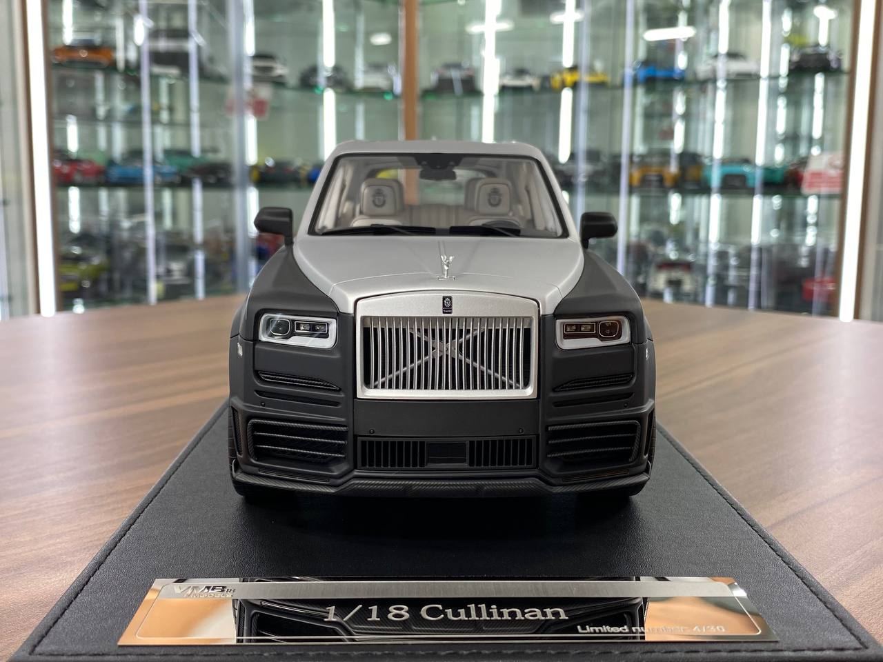 1/18 Resin Model – Rolls Royce Cullinan Mansory | VMB Models | Matt Black/Silver | Limited 30 pcs