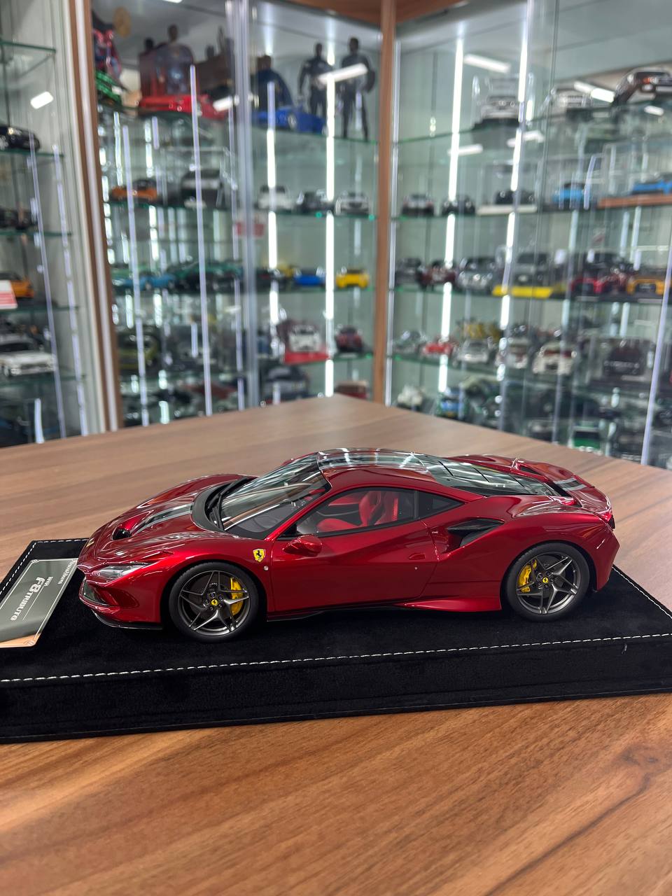 HH Models 1:18 Ferrari F8 Tributo – Red | Resin | Limited to 30 pcs