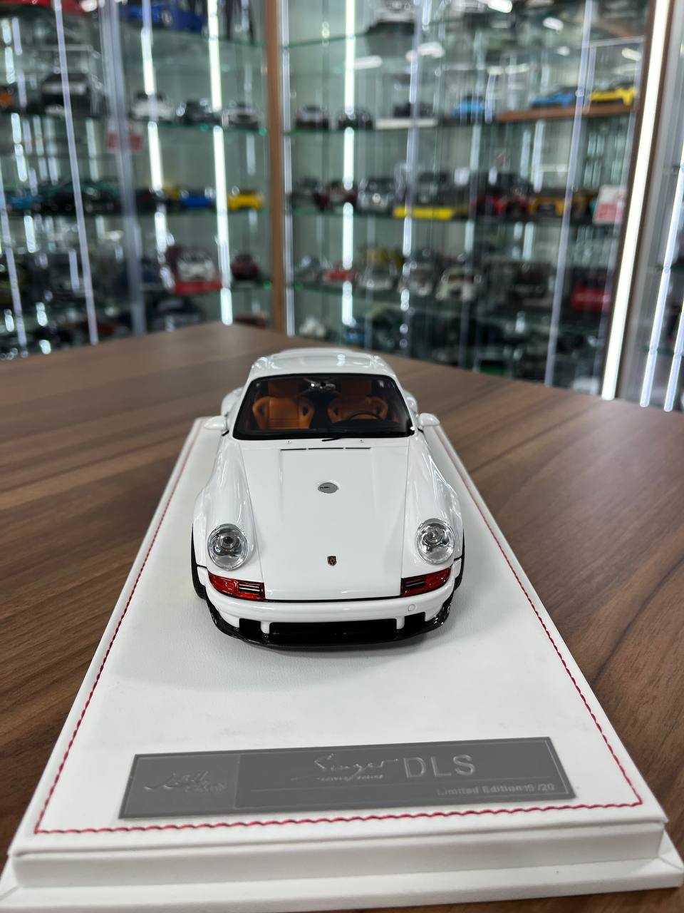 Ivy Models 1:18 Porsche Singer DLS – White | Resin | Limited to 20 pcs