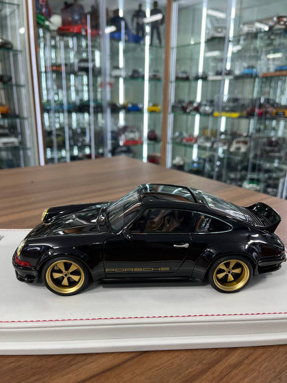 Ivy Models 1:18 Porsche Singer DLS – Midnight Gold | Resin | Limited to 30 pcs