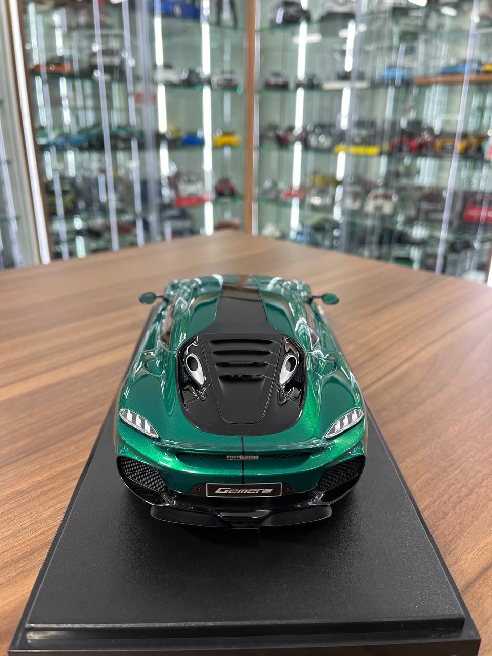 1:18 Koenigsegg Gemera by GT Spirit | Resin | Green | Limited Hypercar Model