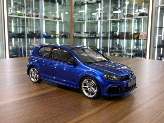 Otto Mobile Volkswagen Golf R VI - 1/18 Resin Model, Blue