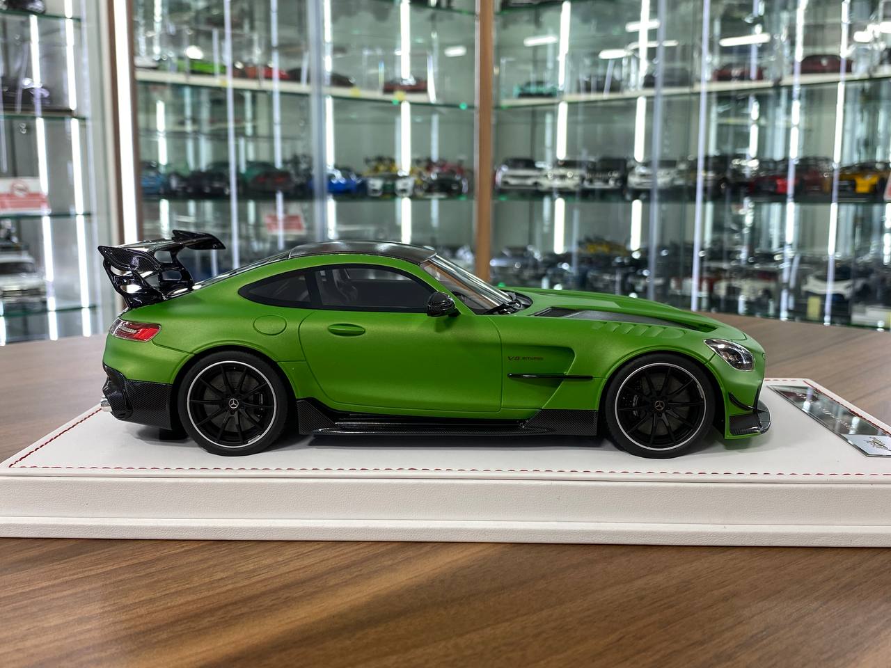 1/18 Resin IVY Models Mercedes-Benz AMG GT Black Series|  Green Light Mango