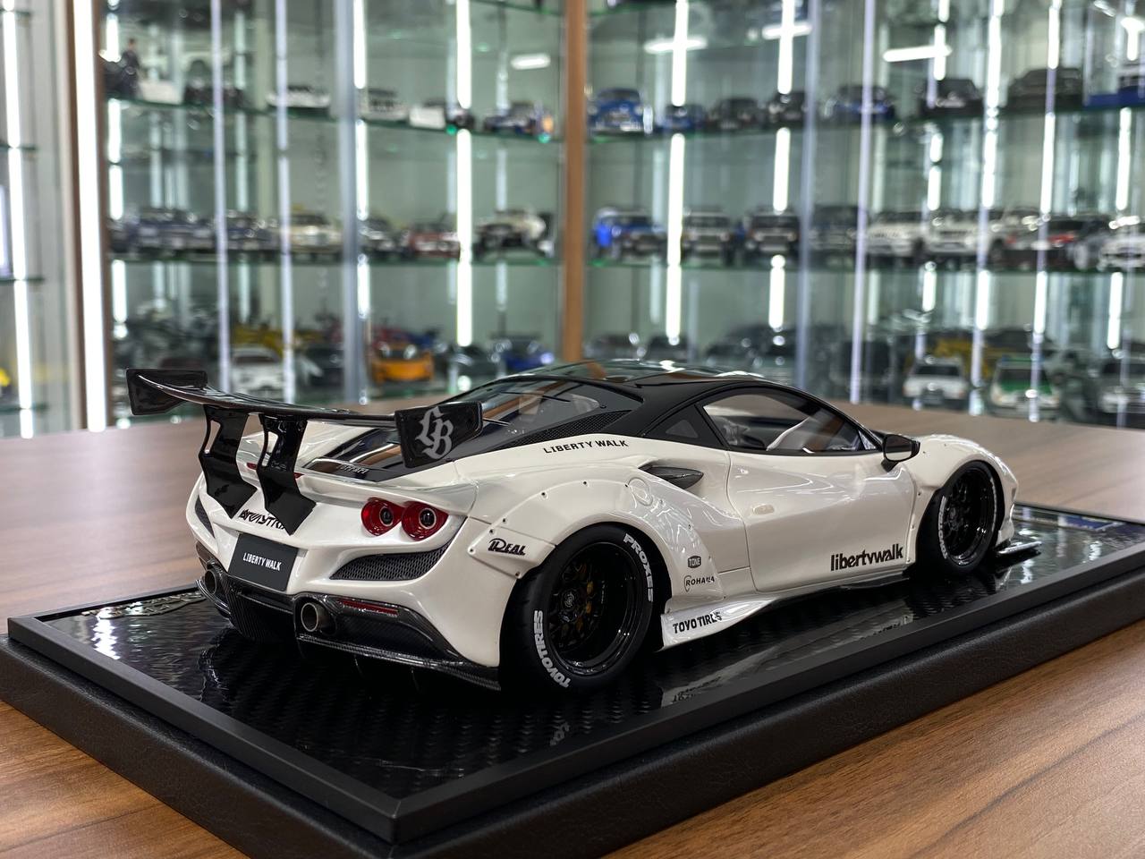 1/18 Resin Model – Ferrari F8 GT LB-Works Pearl White Decal by VIP Model