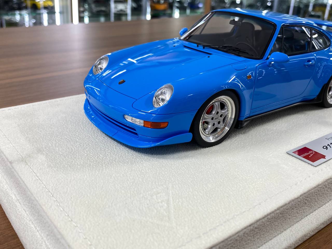 1/18 Resin Model – Porsche 911 (993) Carrera RS 1995 (Japan Ver.) by Make Up