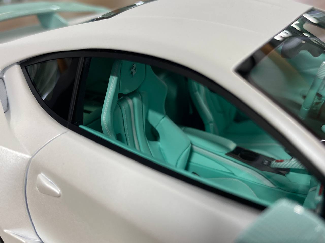 1:18 Resin Model – Davis & Giovanni Ferrari 812 N-Largo Novitec Matt Pearl White / Tiffany Limited 1 of 1