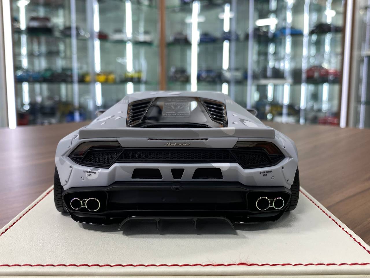 1:18 Resin Model – Davis & Giovanni Lamborghini Huracán Red Bull (Goodwood 2019) – Limited 20 pcs