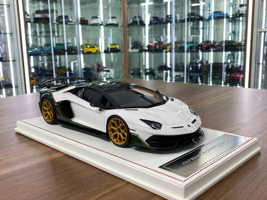 1/18 Resin – Dino Models Lamborghini AVENTADOR SVJ  Limited 10 pcs Bianco Aether/Verde Hydra