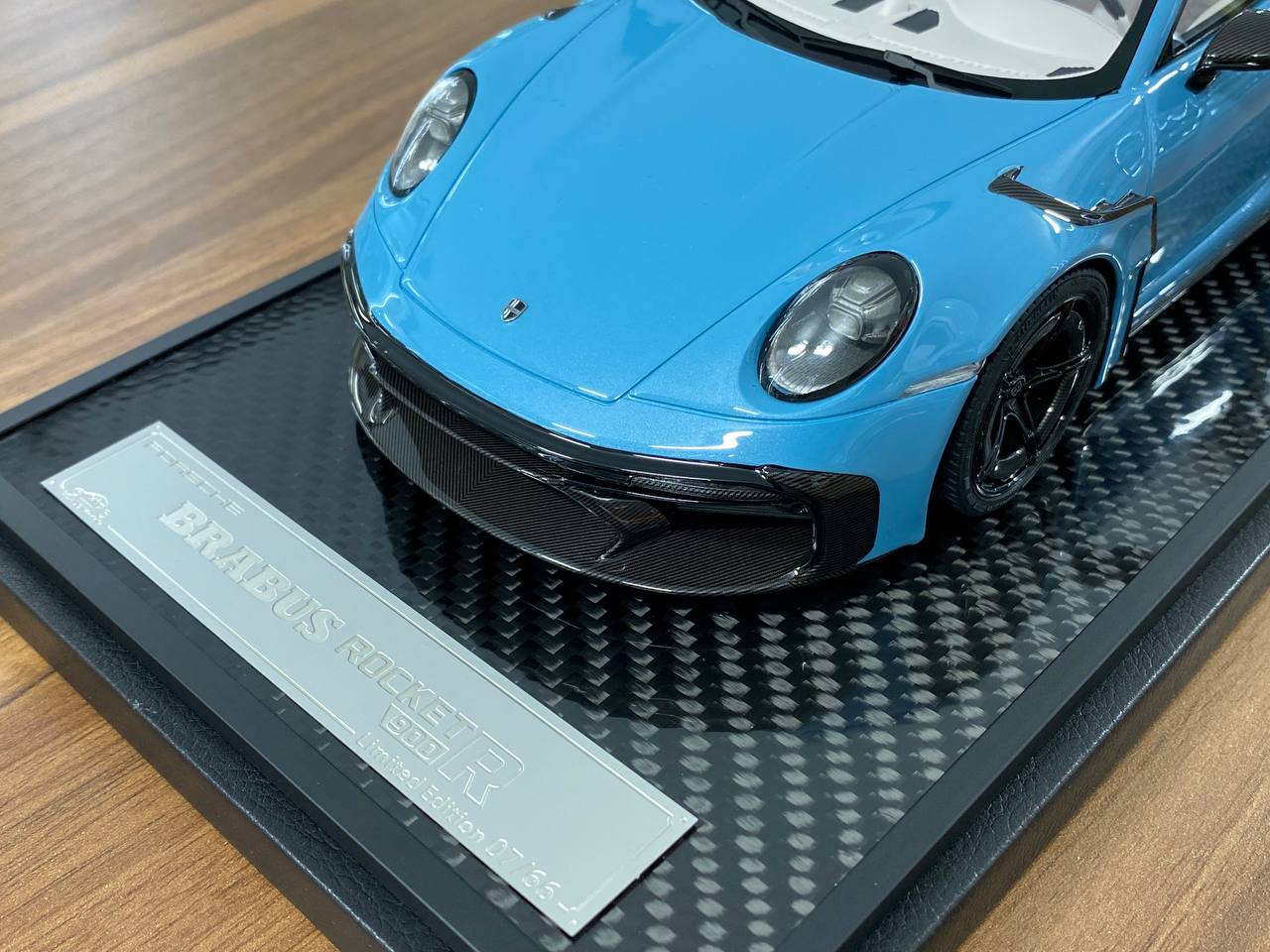 1/18 Resin – VIP Model Porsche BRABUS Rocket 900 R Frozen Blue Decal Ltd.Edn. 66 pcs