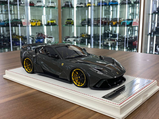 1/18 Resin Davis & Giovanni Ferrari 812 N-Largo Novitec Grey with Carbon Accents / Yellow Rims  Limited Edition: 10 pcs