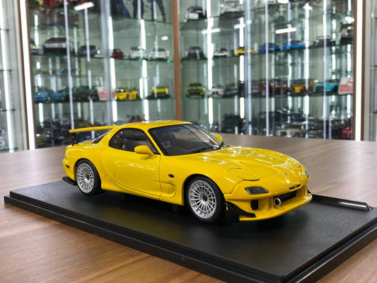 1/18 Diecast Doors opening Solido Mazda RX7 FD RS Streetfighters 1994 Yellow