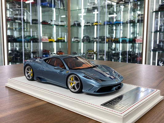 1/18 Resin – Ferrari 458 Speciale | Davis & Giovanni | Azzurro California with Silver / Blue Stripe