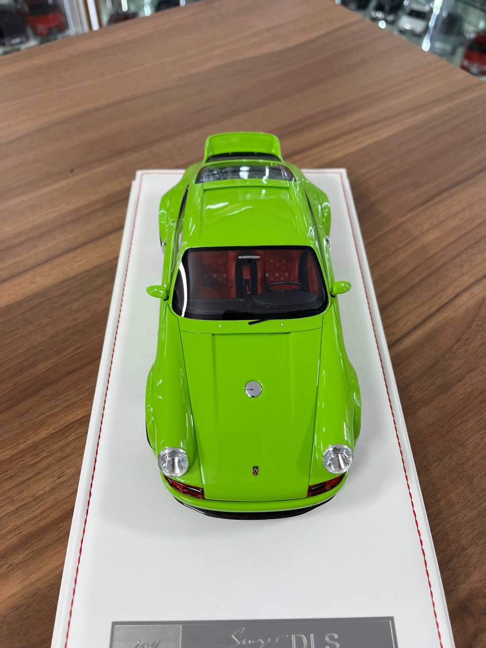 Ivy Models 1:18 Porsche Singer DLS – Apple Green | Resin | Limited to 20 pcs