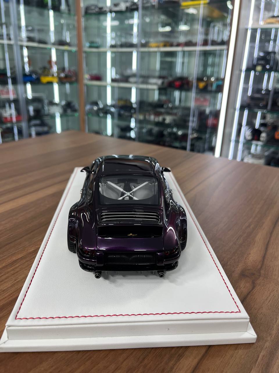 ★ 1/18 Porsche Singer DLS by Ivy Models – Midnight Purple | Limited to 30 Pieces