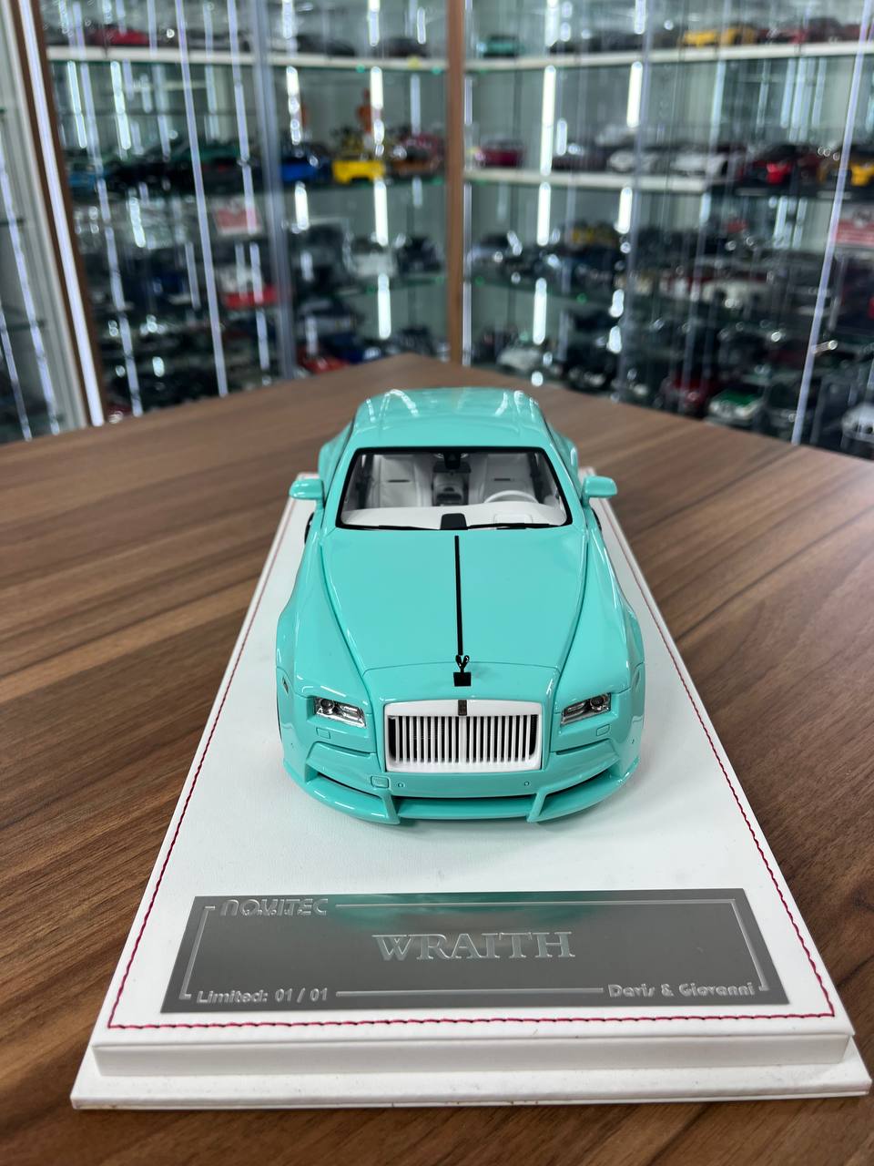 ★ 1/18 Davis & Giovanni Rolls Royce Wraith – Matt White / Tiffany | 01 of 01