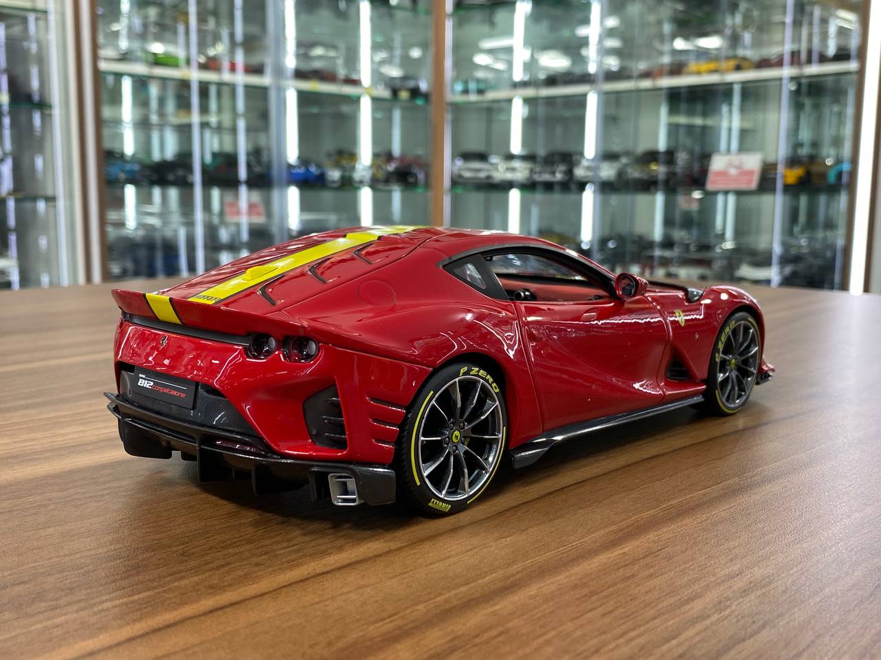 1/18 Diecast Full opening Bburago Signature Series  Ferrari 812 Competizione Red / Yellow stripe