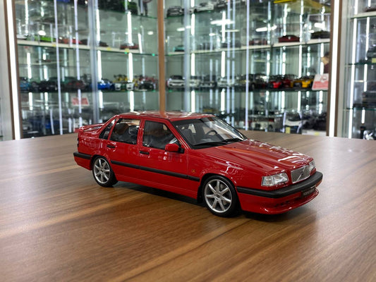 1/18 Resin Volvo 850 R Otto Red Model Car