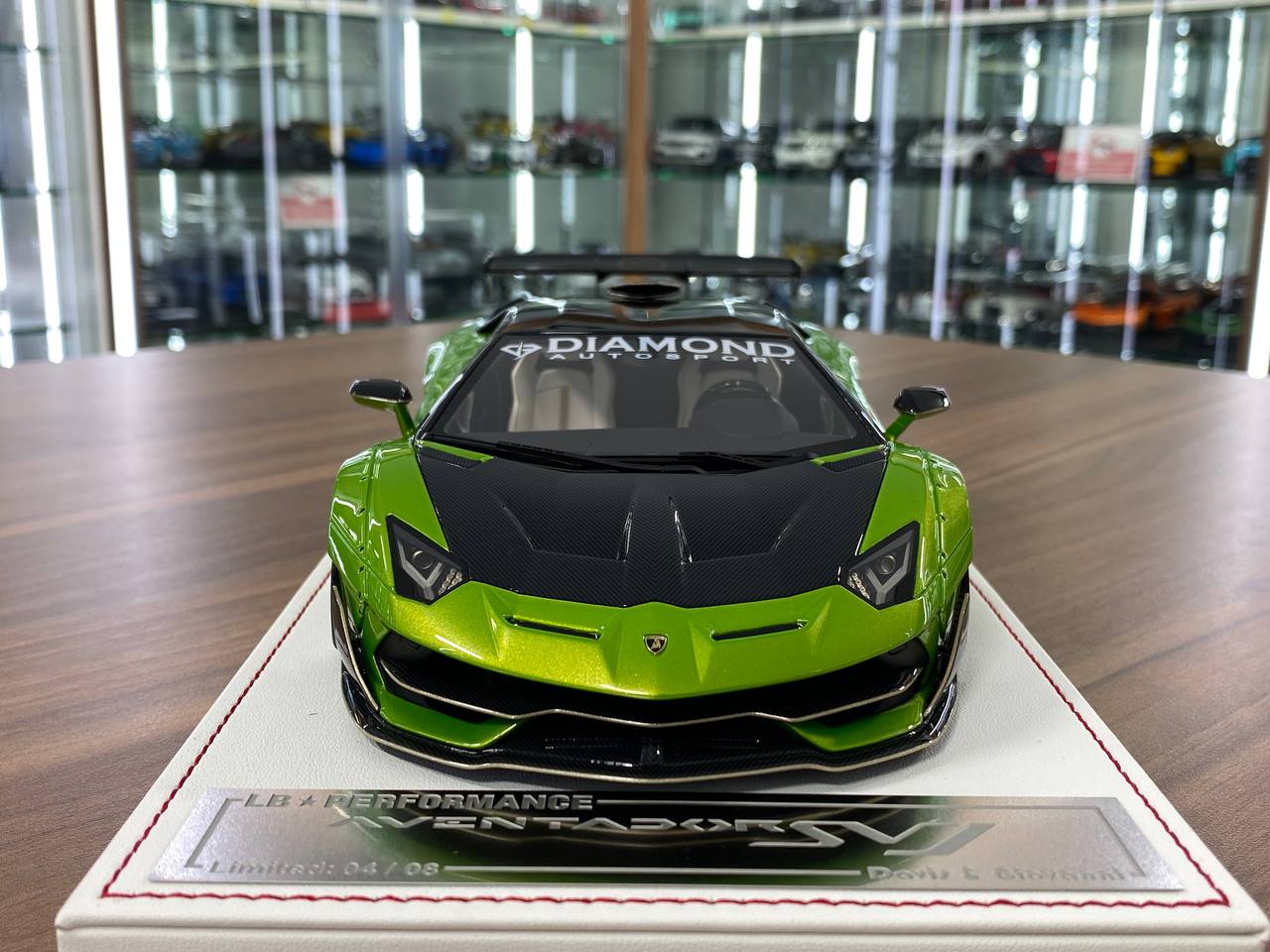 1/18 Resin Davis & Giovanni Lamborghini AVENTADOR SVJ LB Performance  Verde Dorado, carbon roof Limited- 1 of 8pcs