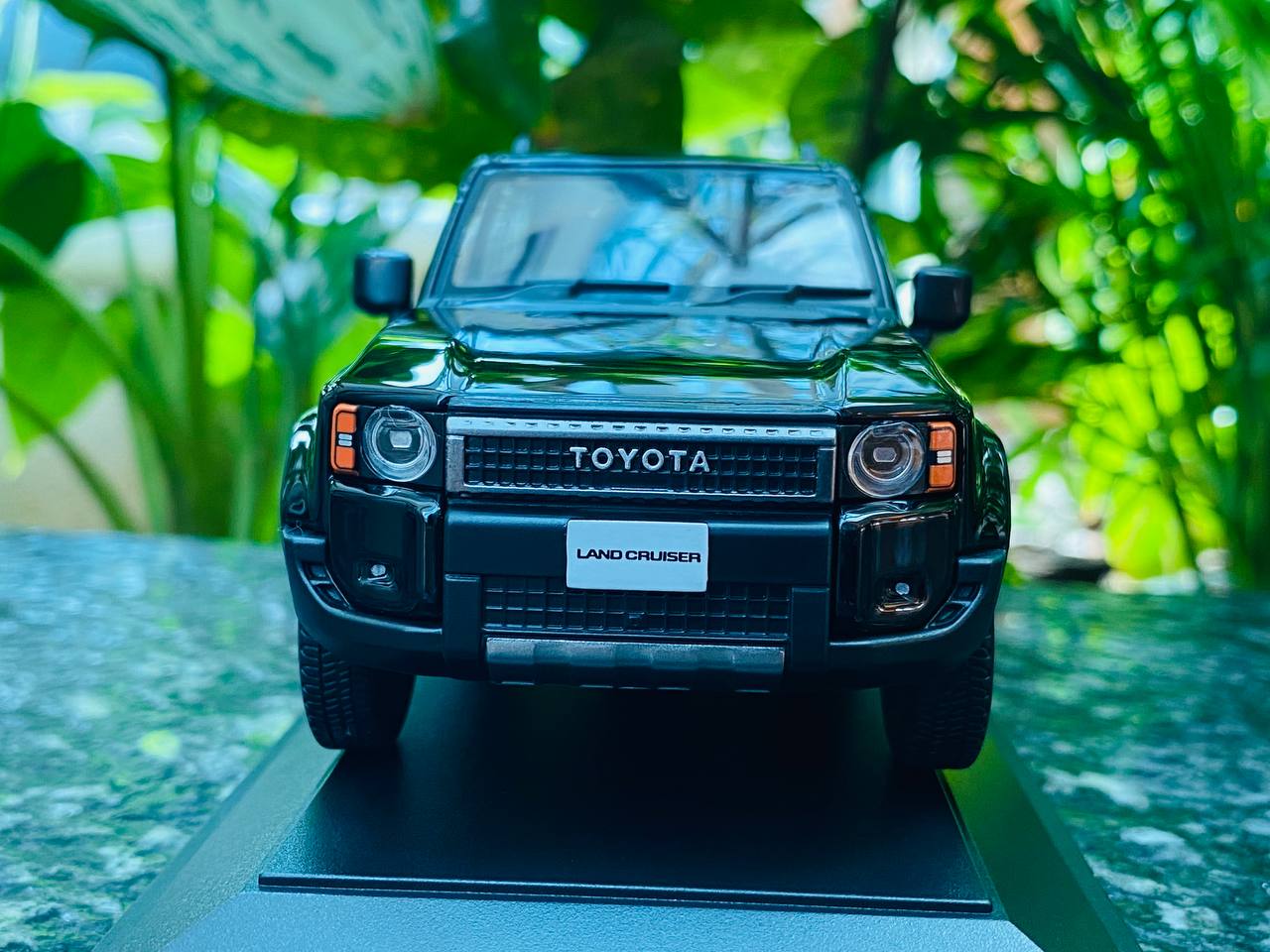 Dealer Edition 2024 Toyota Land Cruiser 250 First Edition Resin Model - Black | 1/30 Scale