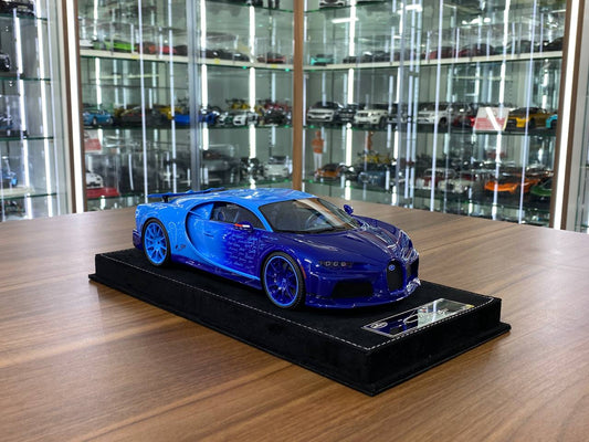 ★ 1/18 H&H Bugatti Chiron Super Sport – L'Ultime – Limited Edition of 30