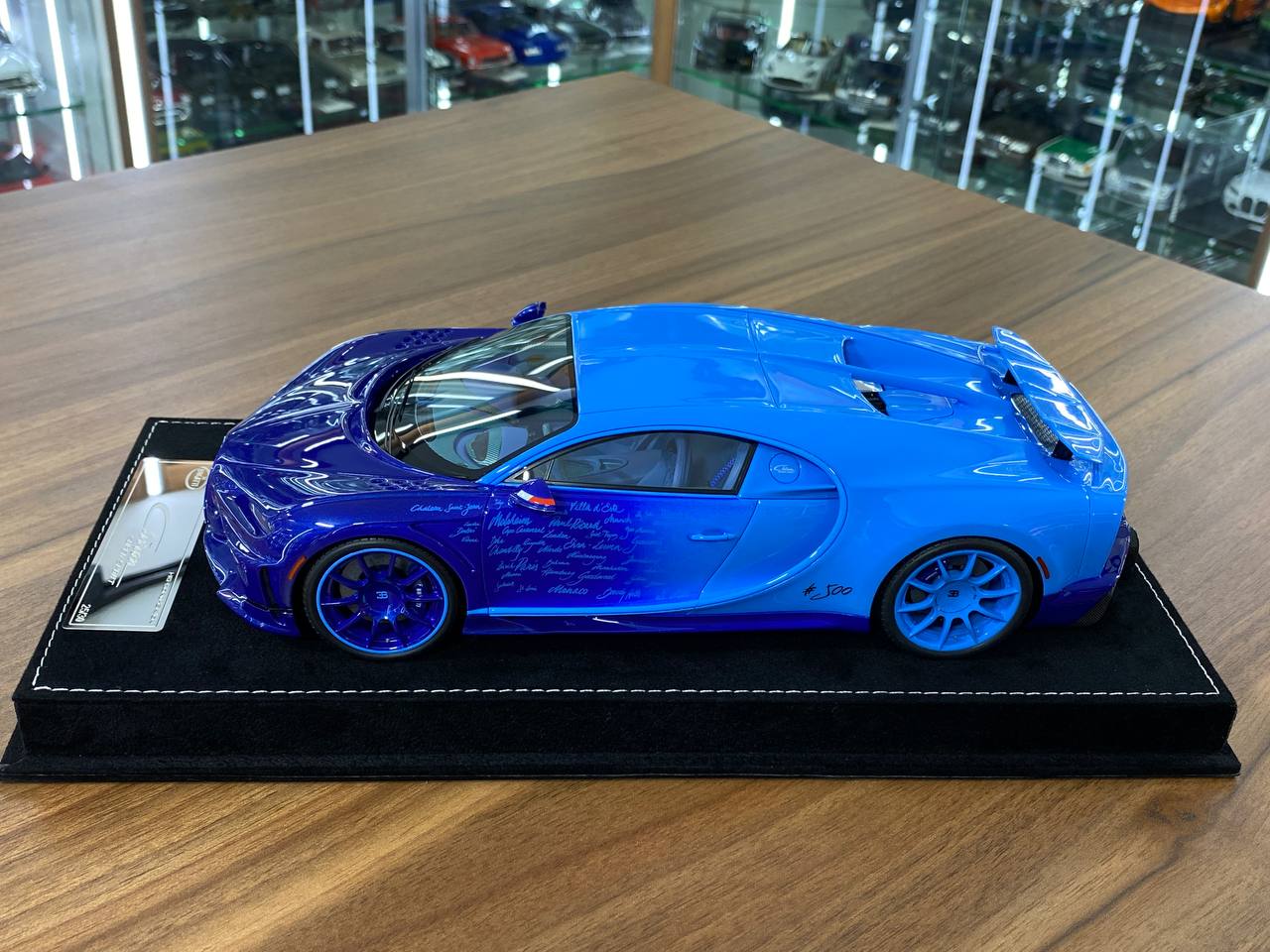 ★ 1/18 H&H Bugatti Chiron Super Sport – L'Ultime – Limited Edition of 30