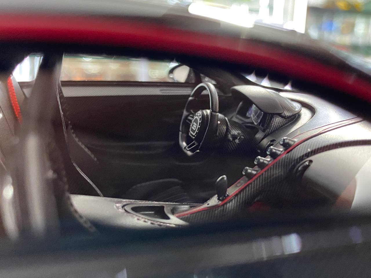 1/18 Resin MR Collection Bugatti Chiron Sport with Open Wing Grey Carbon wth italian Red Frame Limited-49 pcs