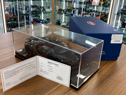 1/18 Resin MR Collection Bugatti Chiron Sport with Open Wing Grey Carbon wth italian Red Frame Limited-49 pcs