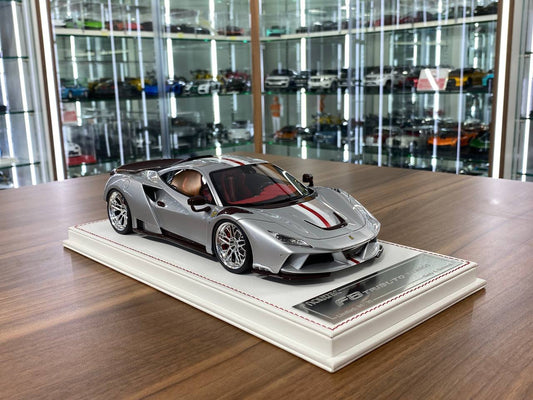 1/18 Resin Model Davis & Giovanni Ferrari F8 Tributo Novitec - Silver, red carbon, red/white stripe - Limited Edition: 6 pieces