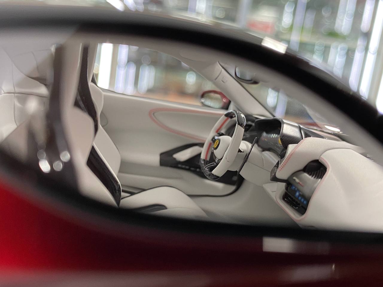 1/18 Davis & Giovanni Ferrari SF90 Stradale Novitec Metallic burgundy, black roof, white rims | Resin | Limited 6 pcs