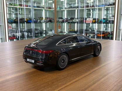1/18 metal diecast NZG Dealer Edition Mercedes Benz EQS  Graphite Grey