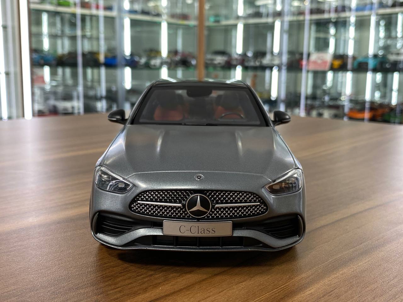 1/18 metal diecast NZG Dealer Edition Mercedes Benz C Class ( W206 ) 2022  Grey