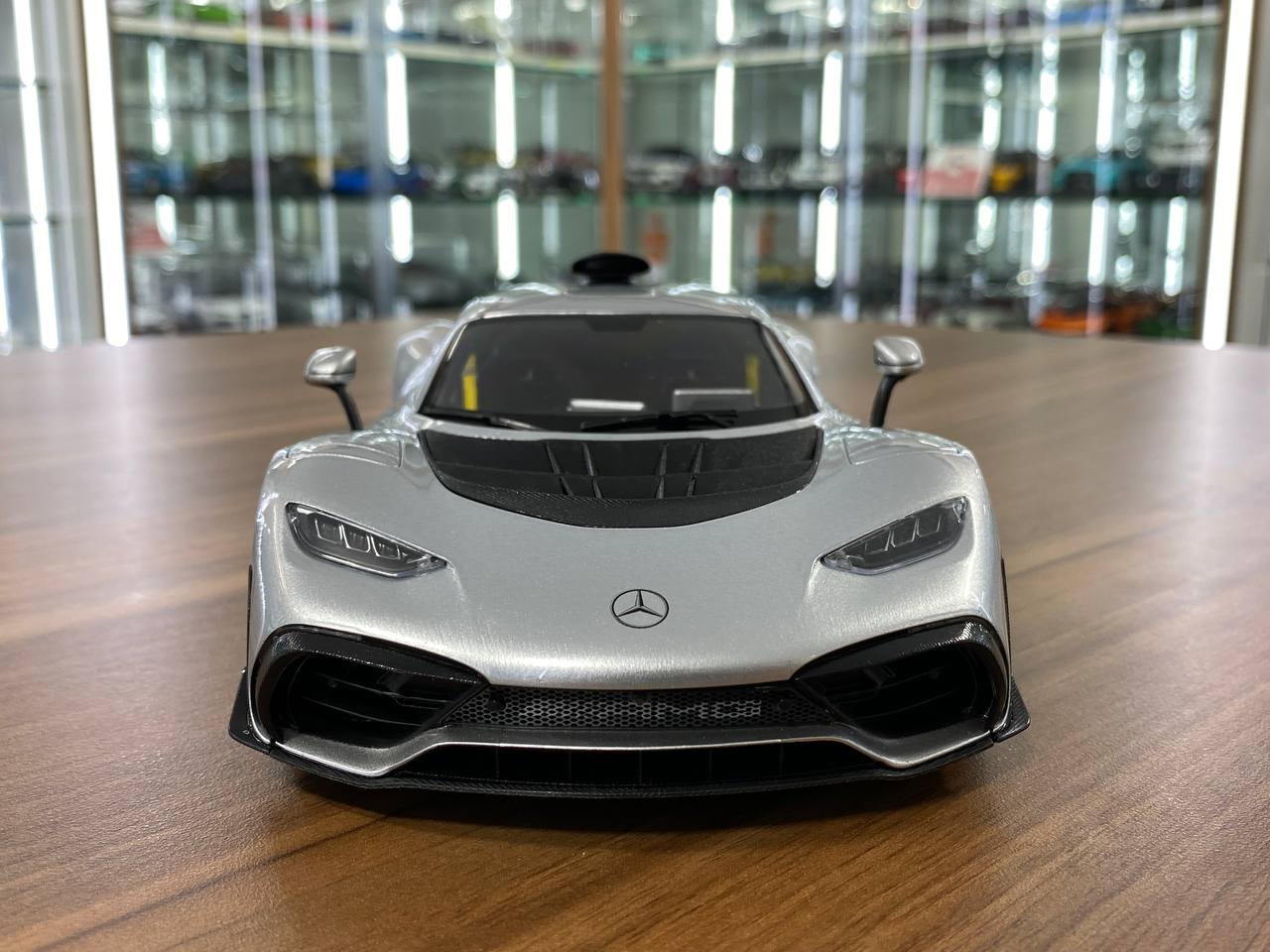 1/18 metal diecast NZG Dealer Edition Mercedes Benz AMG ONE  Hightech Silver