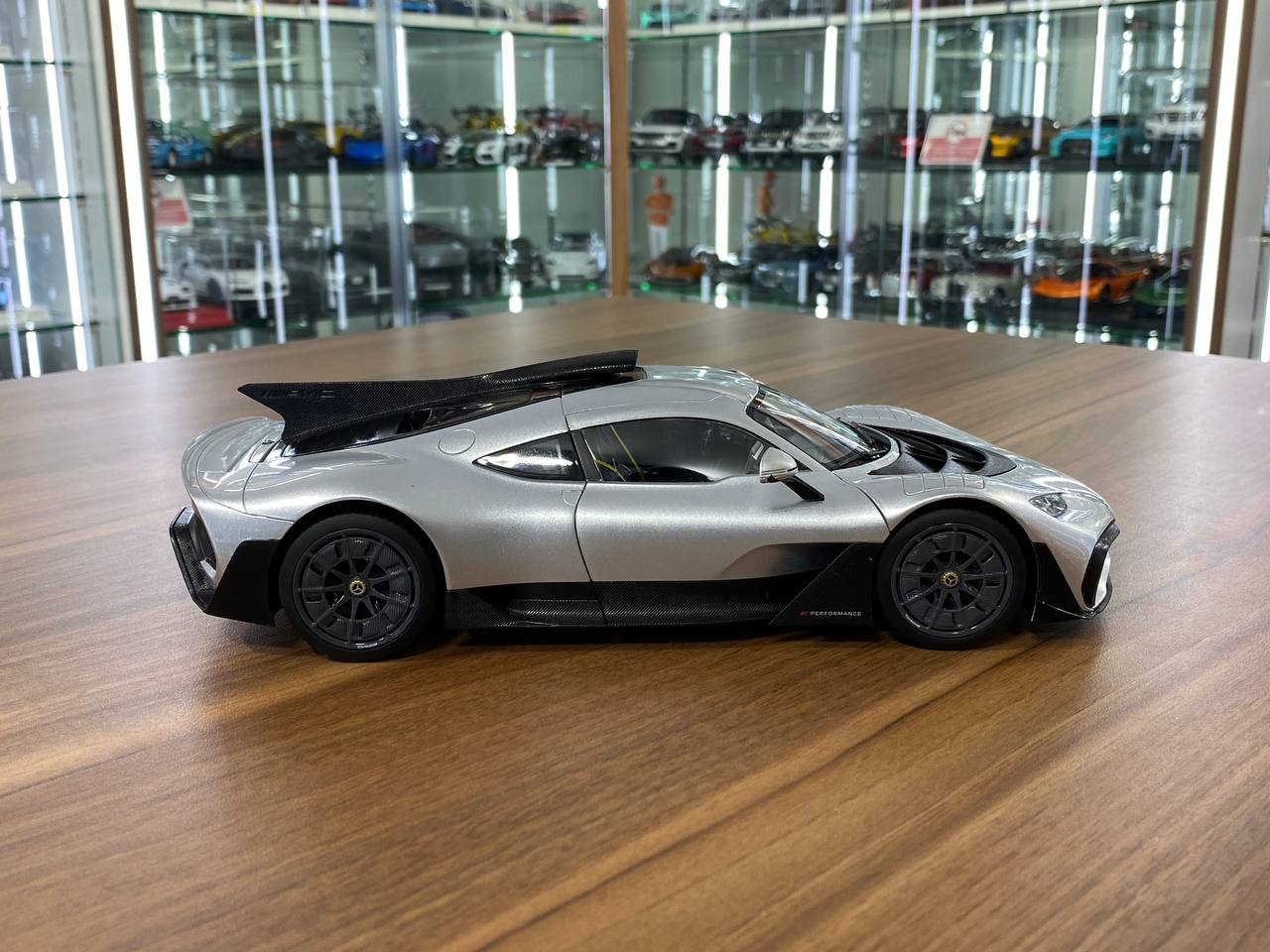 1/18 metal diecast NZG Dealer Edition Mercedes Benz AMG ONE  Hightech Silver