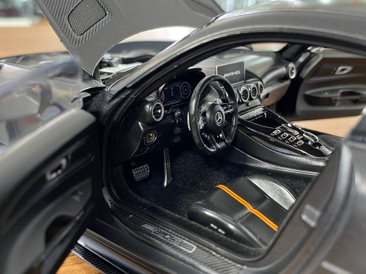 1/18 metal diecast Norev Dealer Edition  Mercedes Benz AMG GT Black Series Graphite Grey Magno