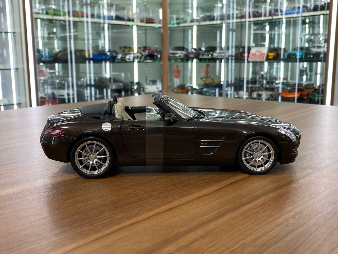1/18 metal diecast Paul’s Models Art Dealer Edition Mercedes-Benz SLS AMG Roadster in Color - AMG Sepang Brown