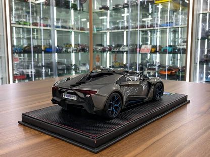 1/18 Resin W Motors Fenyr SuperSport with Grey Limited Edition - 3500 pcs