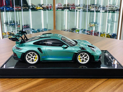1/18 Resin Model - Timothy & Pierre Porsche 911 GT3 RS Weissach Package Tiffany