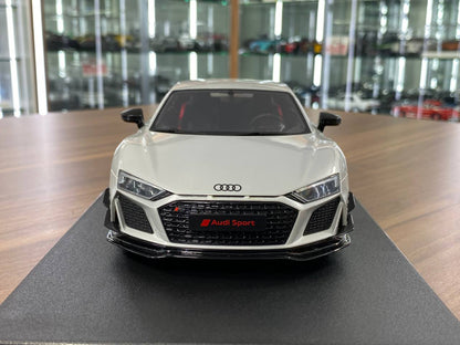 1/18 Resin Model GT Spirit Audi R8 Coupe V10 GT RWD 2022 in White Grey -  Limited Edition
