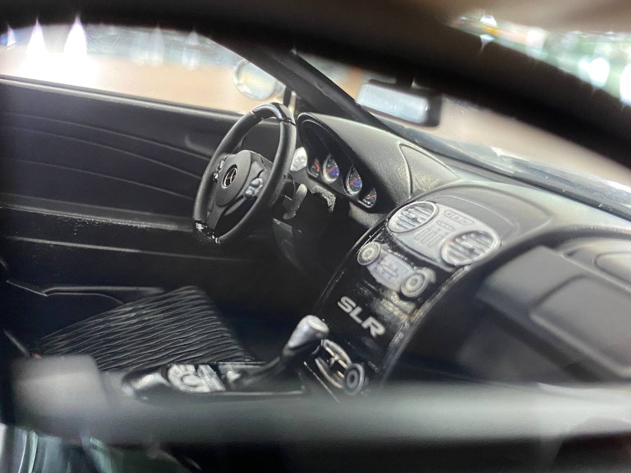 1/18 Resin Model Mercedes-Benz SLR McLaren MSO Edition in Grey || Limited Edition