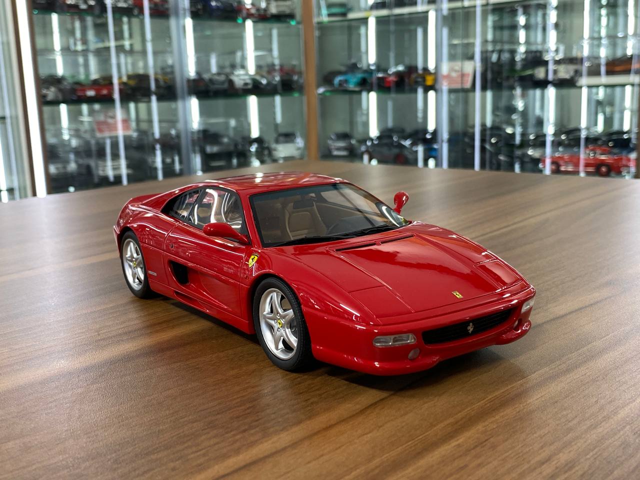1/18 Resin GT Spirit Ferrari F355 Berlinetta in Red -  Limited Edition 2000 pcs